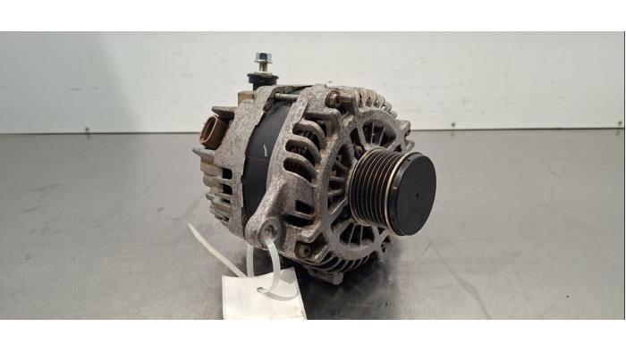 Dynamo Renault Alaskan