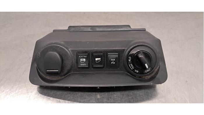 Commutateur (divers) Renault Alaskan