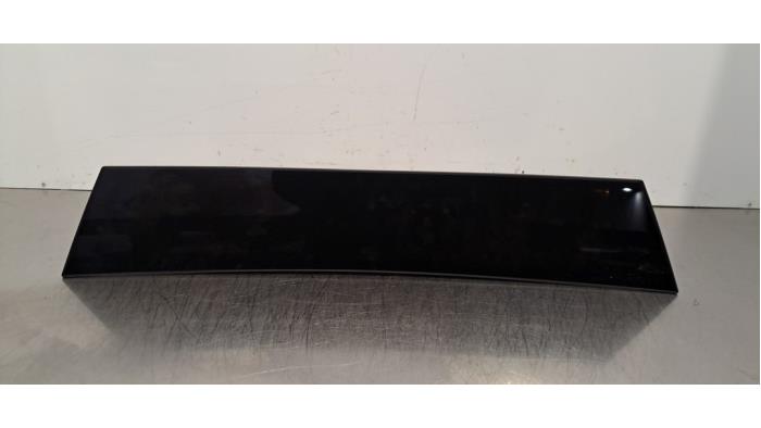 Display unité de contrôle multi media Peugeot 5008