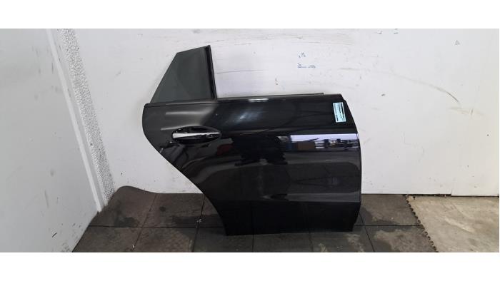 Portière 4portes arrière droite Mercedes CLA