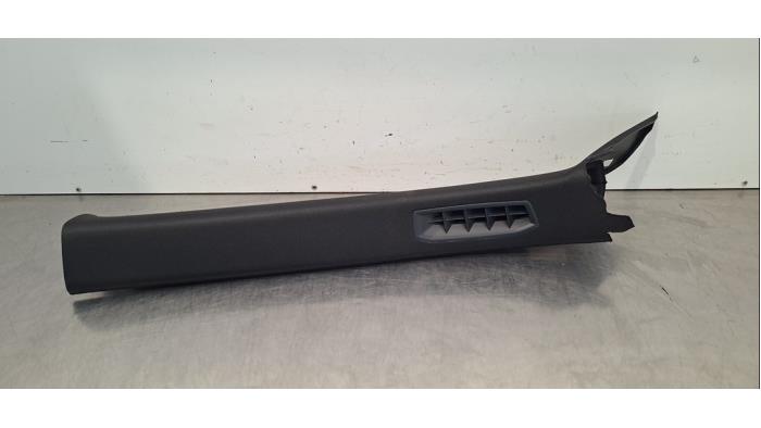 Montant avant gauche Peugeot 5008