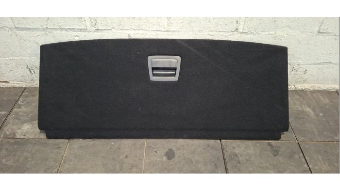 Plage arrière Peugeot 5008