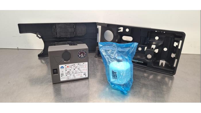 Kit de réparation pneus Peugeot 5008