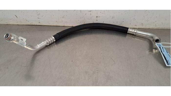 Tuyau clim Peugeot 5008