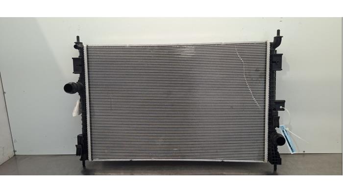 Radiateur Peugeot 5008