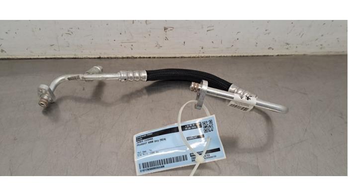 Tuyau clim Peugeot 5008