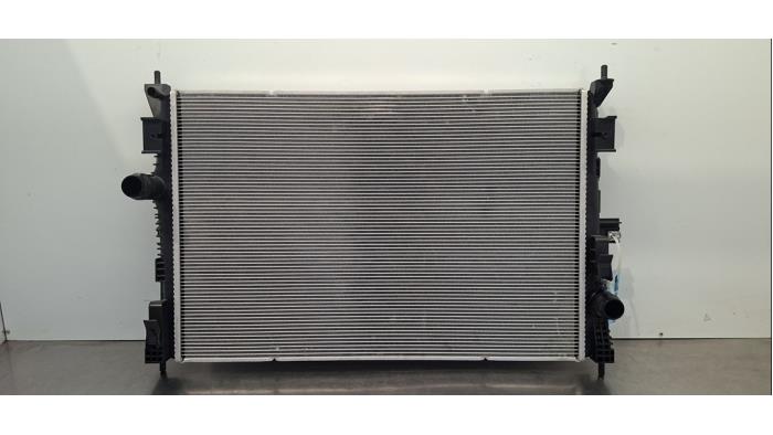 Radiateur Peugeot 5008