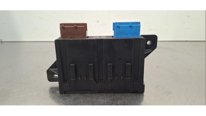 Module crochet de traction Citroen Berlingo