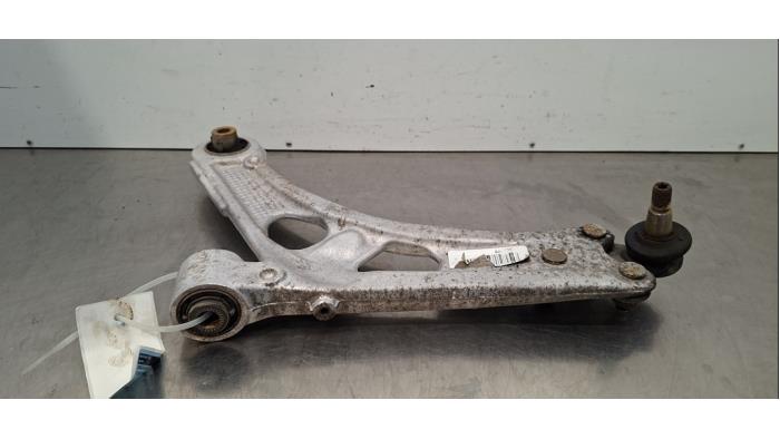 Bras de suspension avant gauche Citroen Berlingo