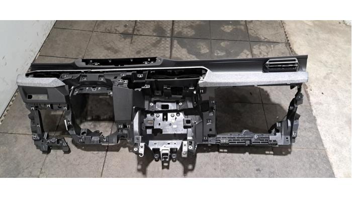 Tableau de bord Peugeot 5008