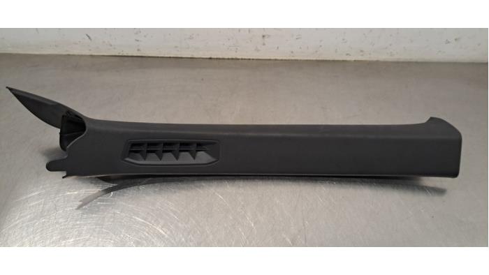 Montant avant droit Peugeot 3008