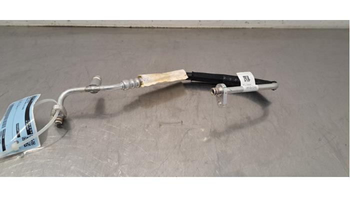 Tuyau clim Peugeot 3008