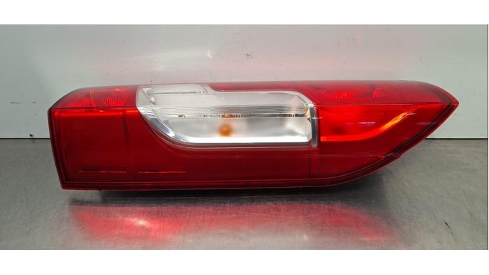 Feu arrière droit Peugeot Boxer