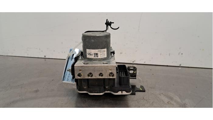 Pompe ABS Peugeot 3008