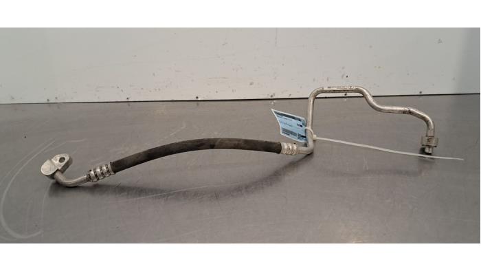 Tuyau clim Mercedes E-Klasse