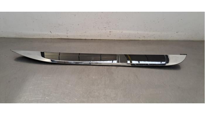 Bande décorative Peugeot 2008