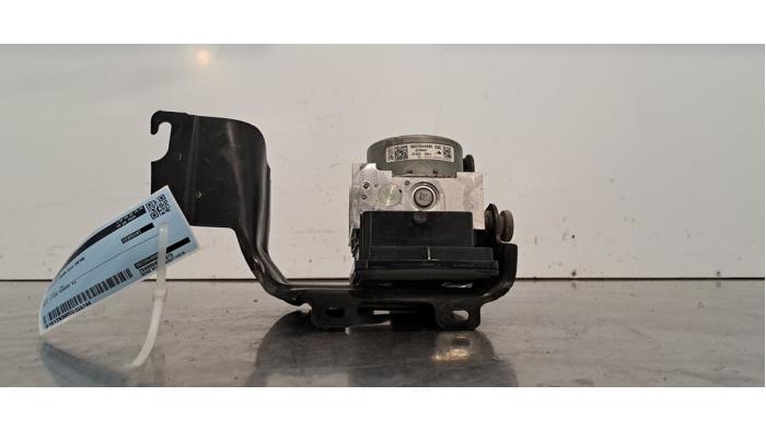 Pompe ABS Peugeot 2008