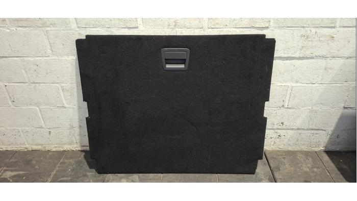 Coffre tapis Peugeot 308