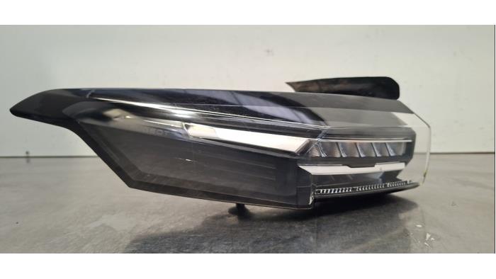 Feu arrière gauche Peugeot 308