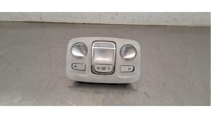 Eclairage intérieur avant Peugeot 2008