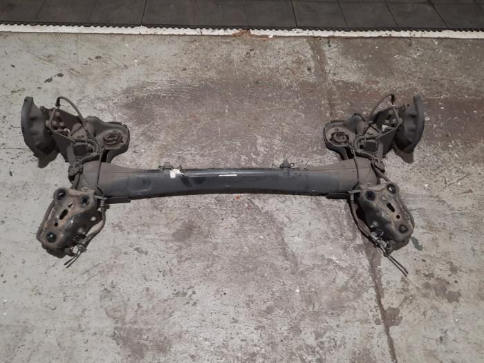 Arbre entraînement roue avant Peugeot 2008