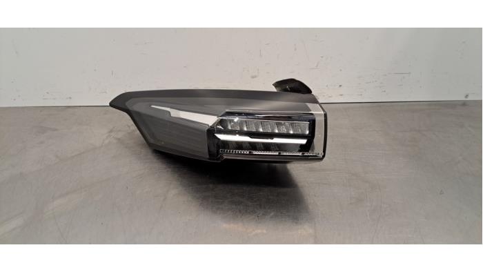 Feu arrière gauche Peugeot 308