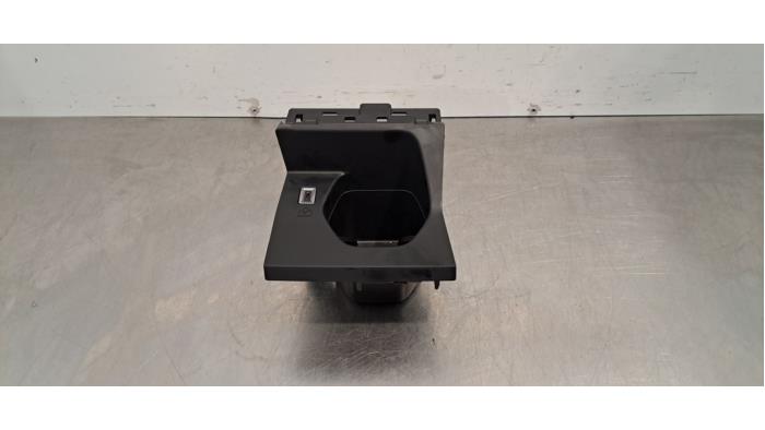 Porte-gobelet Peugeot 308