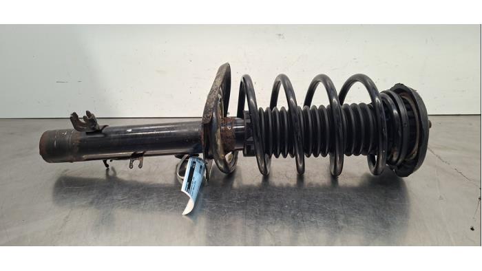 Amortisseur avant gauche Peugeot 2008