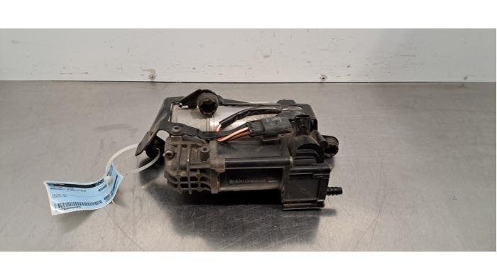 Pompe à air (suspension) Mercedes E-Klasse