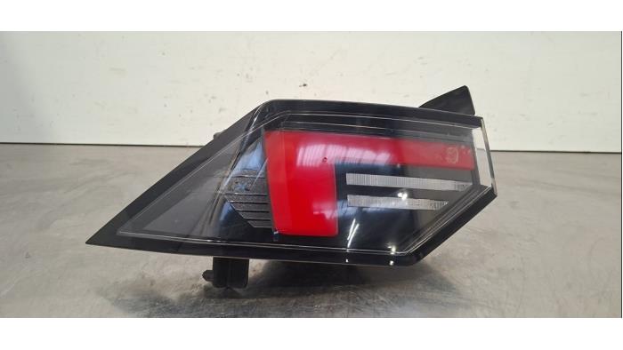 Feu arrière gauche Opel Astra