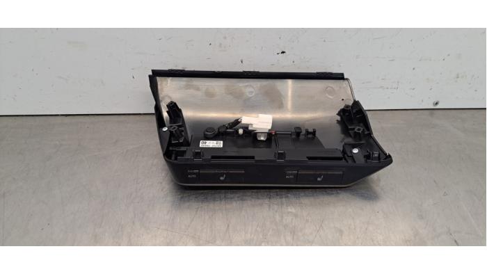 Commutateur chauffage siège Lexus UX