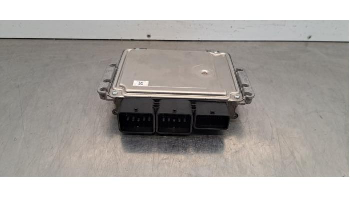 Ordinateur gestion moteur Citroen Berlingo