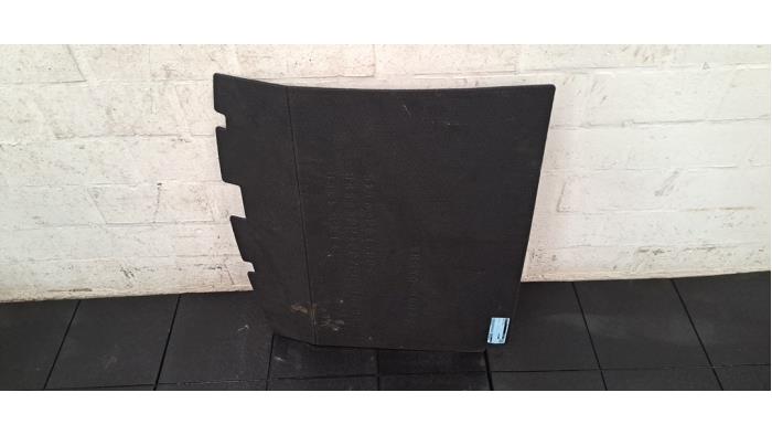 Coffre tapis Lexus UX