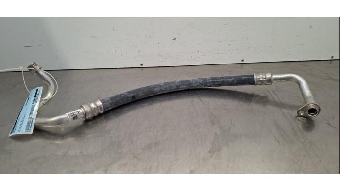 Tuyau clim Peugeot 308