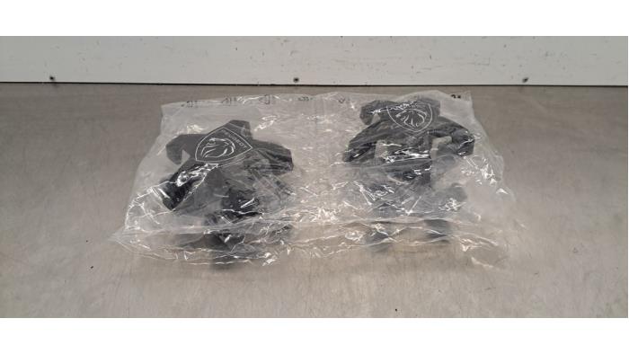 Ensemble enjoliveur Peugeot 3008