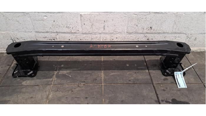 Cadre pare-chocs arrière Lexus UX