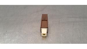 Gebruikte Keyless entry antenne Lexus UX 250h 2.0 16V Prijs € 24,20 Inclusief btw aangeboden door Autohandel Didier