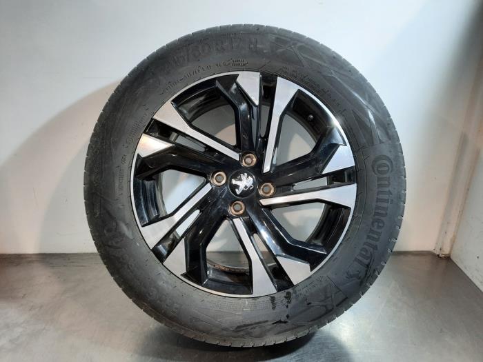 Jante + pneumatique Peugeot 2008