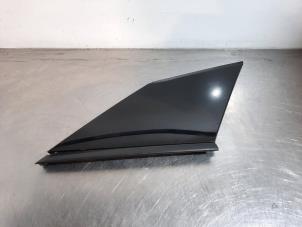 Gebruikte Carrosserielijst Peugeot 2008 (UD/UK/UR/US/UX) 1.5 BlueHDi 130 Prijs € 24,20 Inclusief btw aangeboden door Autohandel Didier