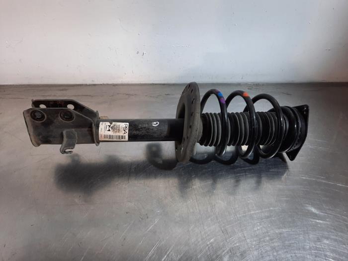 Amortisseur avant gauche Peugeot 2008