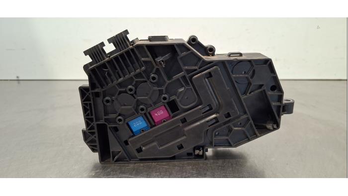 Boîte à fusibles Mercedes CLA