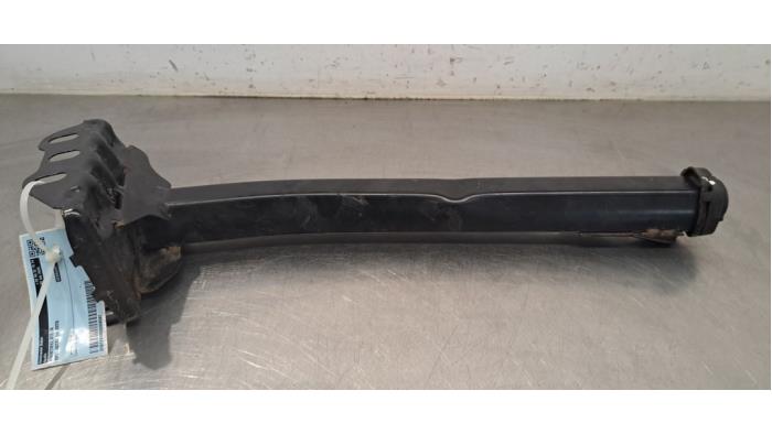 Support partie avant Opel Astra