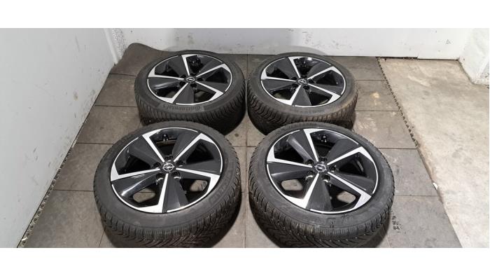 Kit jantes + pneus d'hivers Opel Astra