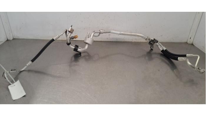 Tuyau clim Opel Astra