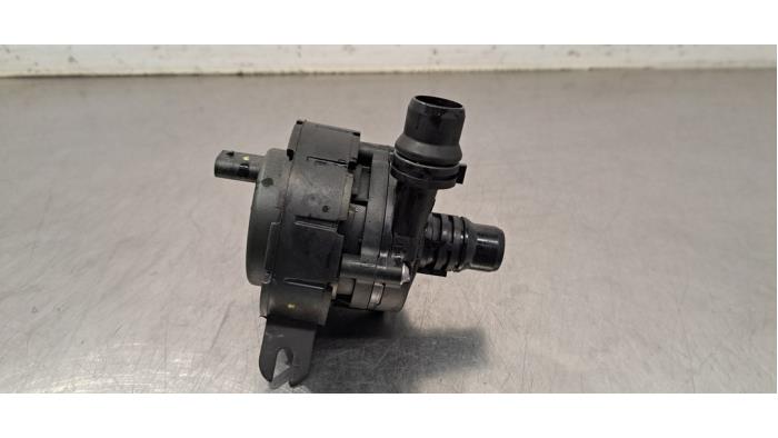 Pompe à eau supplémentaire Peugeot 5008