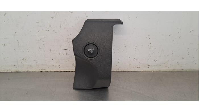 Commutateur marche-arrêt Dacia Duster