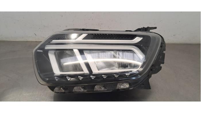 Phare gauche Dacia Duster