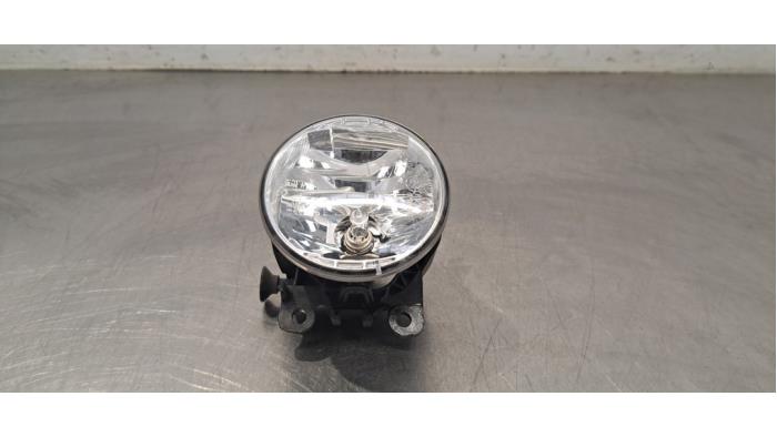 Feu antibrouillard avant gauche Dacia Duster