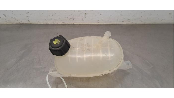 Réservoir d'expansion Dacia Duster
