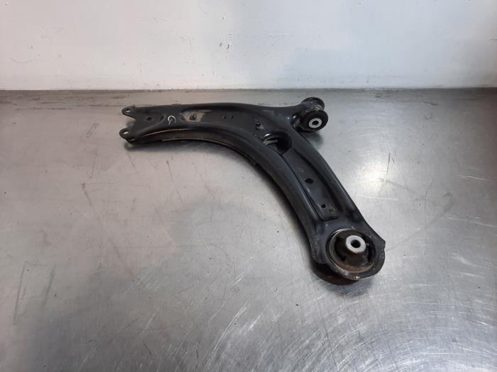 Bras de suspension avant gauche Cupra Formentor